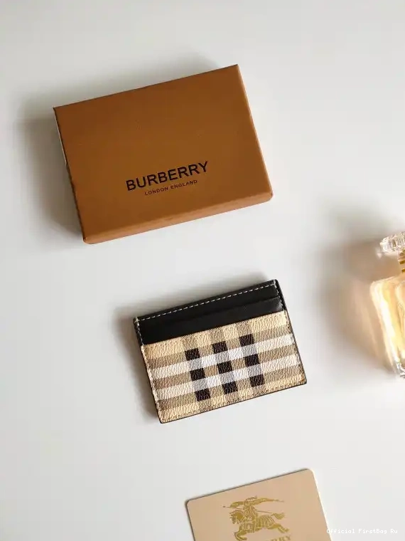 Official FirstBag Ru BURBERRY CASE CARD 0531